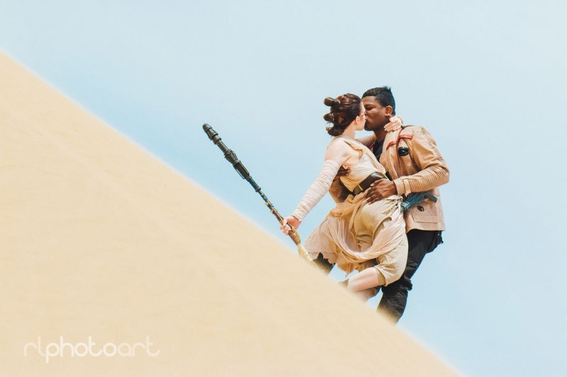 Cosplay by The Real Finn & Rey