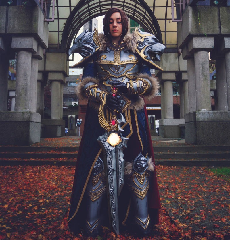 Cosplay by Oshley Cosplay