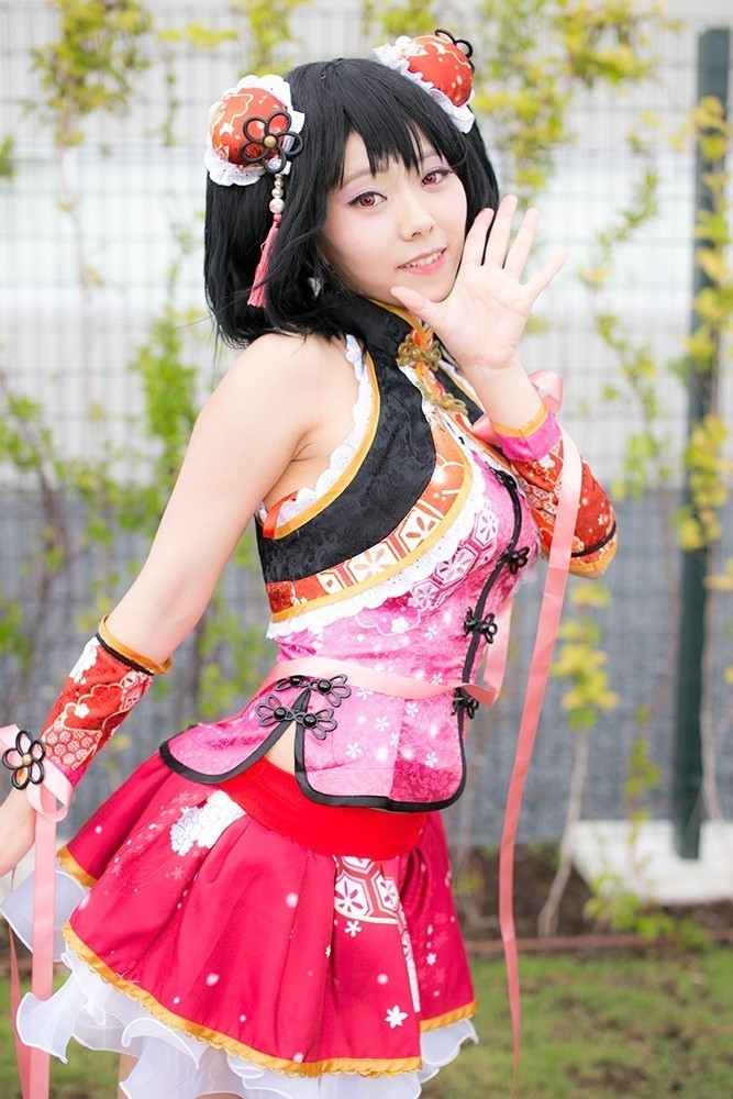 Meri (@mmmery215)/Niko Yazawa cosplay