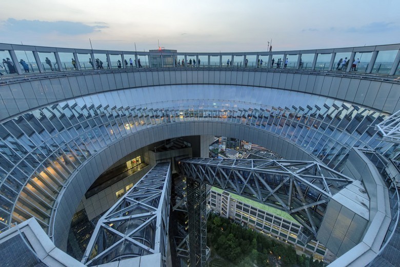 16. Umeda Sky Binası, Osaka