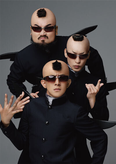 Karasu-Tengu'yu Yūsuke Umezawa, Makoto Endō ve Yuya Igarashi canlandıracak.