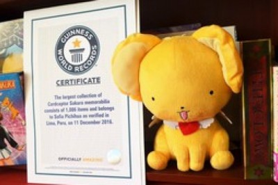Peru'daki Cardcaptor Sakura Taraftarı En Büyük Koleksiyon Rekoru İçin Guinness Dünya Rekoru Basamaklarını Tırmanıyor !!