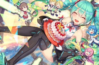 Hatsune Miku 10. Yıldönümü Müzik Videosu İçin Alışveriş Merkezine Gidiyor !!