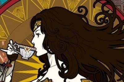 Çay İçen Wonder Woman